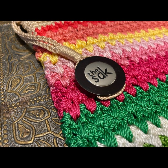 SOLD Mexican serape inspired crochet crossbody - Picture 3 of 7